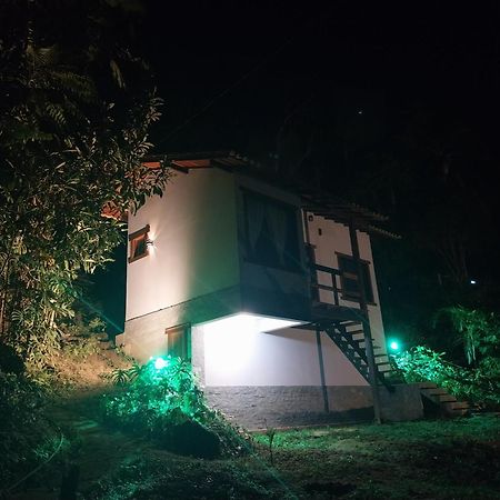Chale Canarinho Sao Pedro da Serra (Rio de Janeiro) Exterior foto